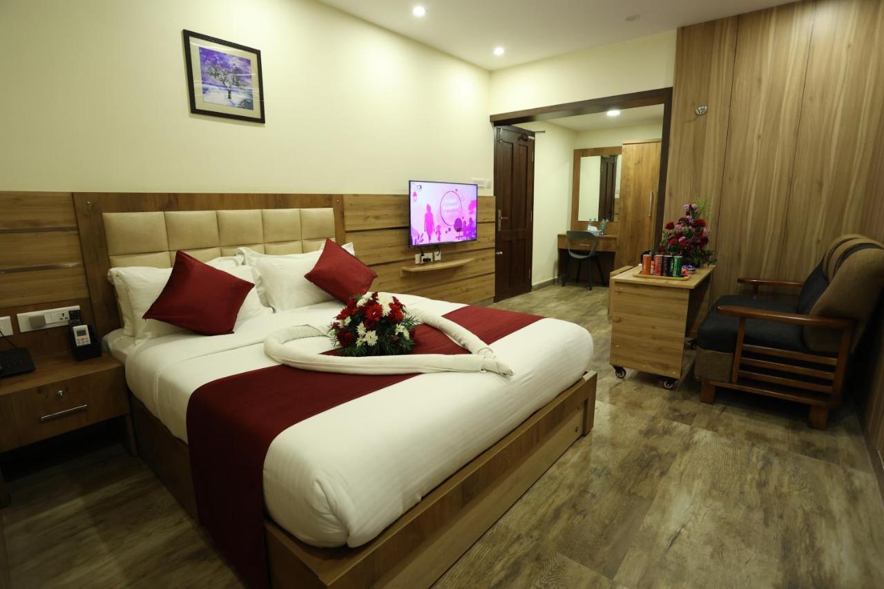 Balaji Regency Kanhangad Kannangad 外观 照片