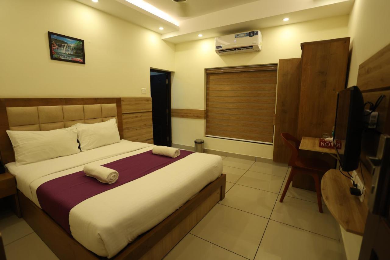 Balaji Regency Kanhangad Kannangad 外观 照片