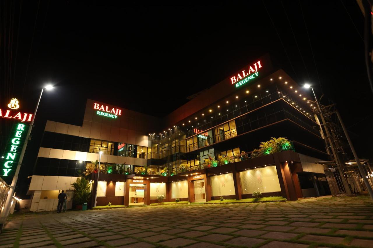 Balaji Regency Kanhangad Kannangad 外观 照片