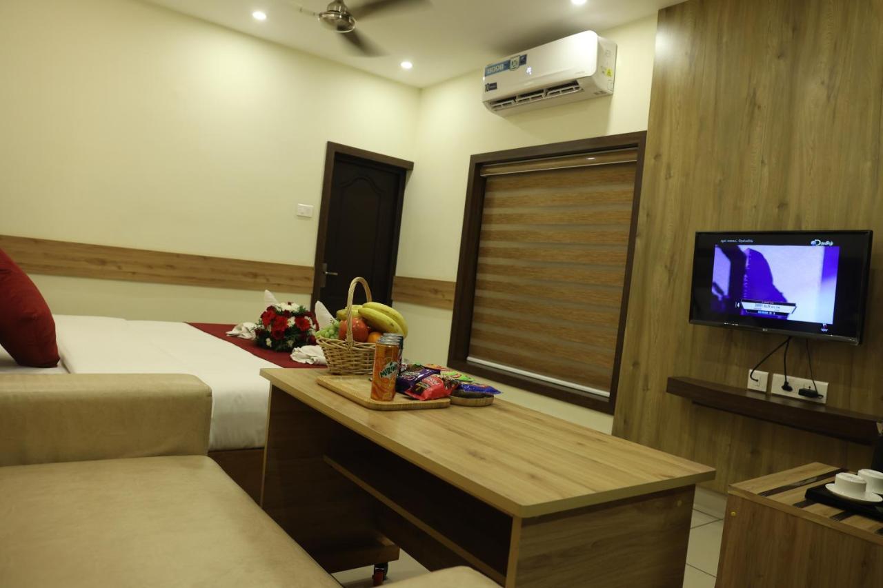 Balaji Regency Kanhangad Kannangad 外观 照片
