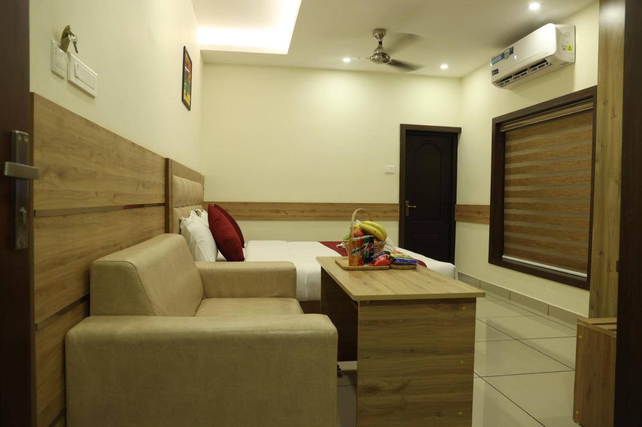 Balaji Regency Kanhangad Kannangad 外观 照片