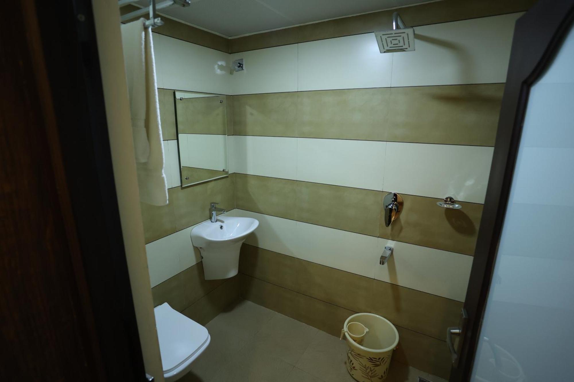 Balaji Regency Kanhangad Kannangad 外观 照片