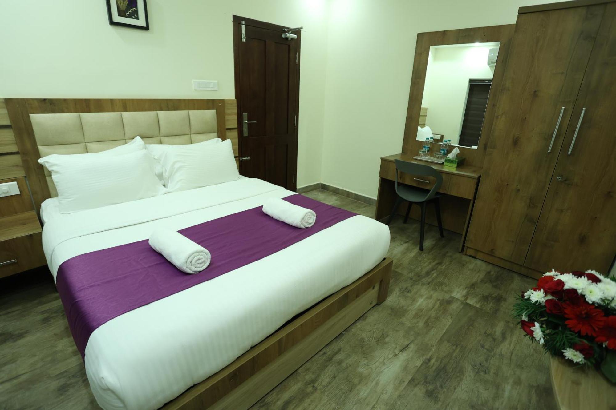 Balaji Regency Kanhangad Kannangad 外观 照片