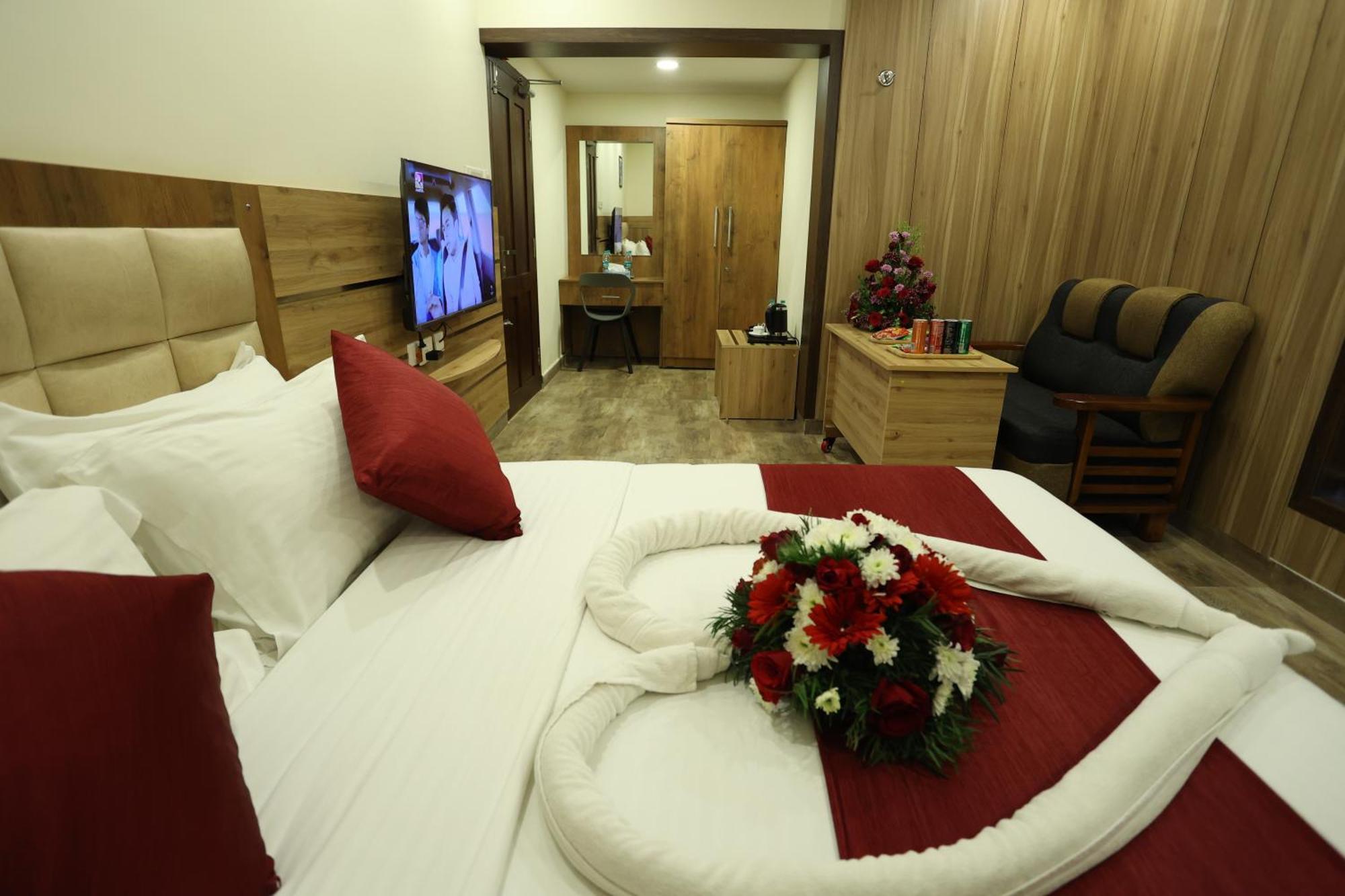 Balaji Regency Kanhangad Kannangad 外观 照片