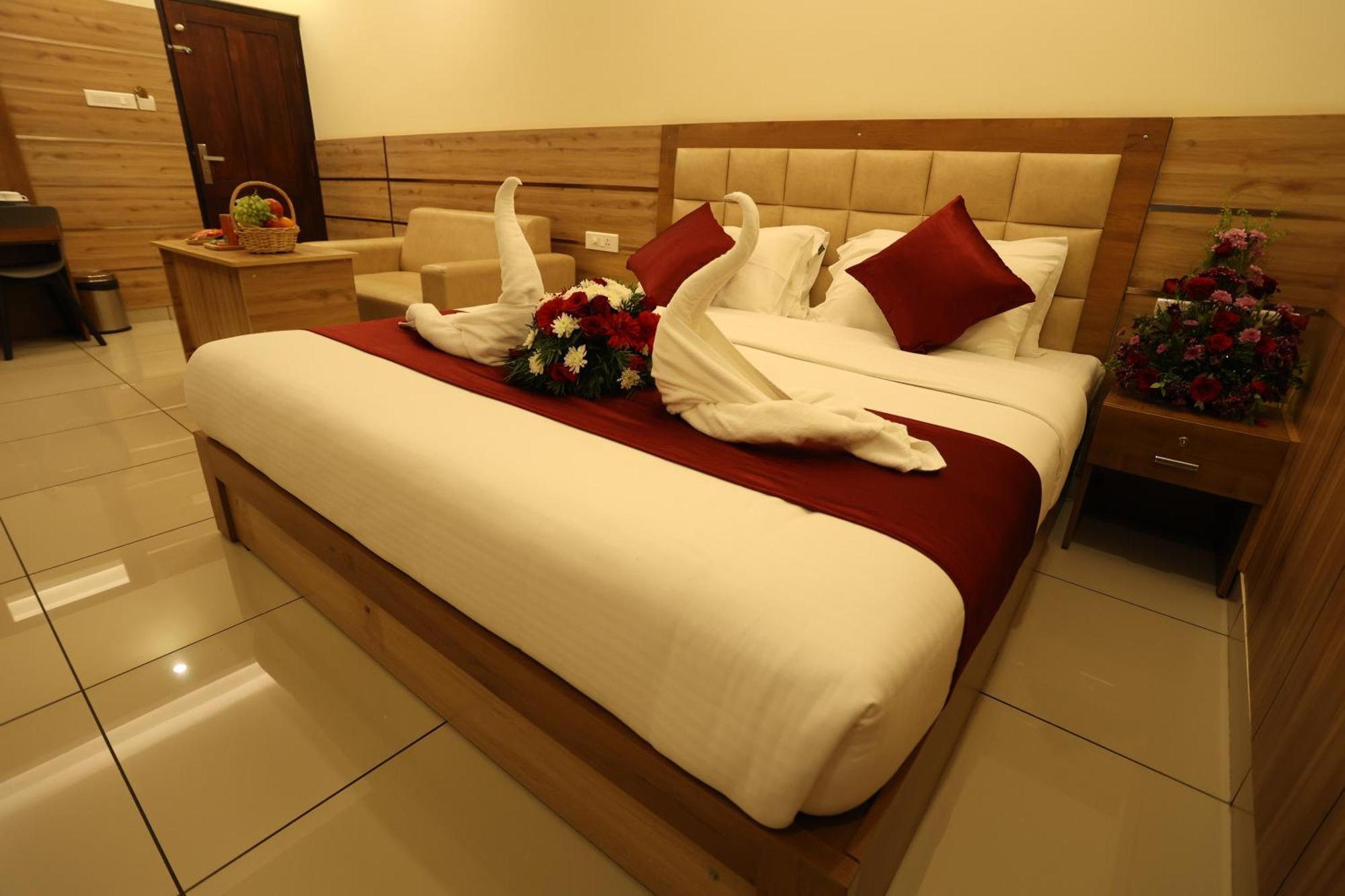 Balaji Regency Kanhangad Kannangad 外观 照片