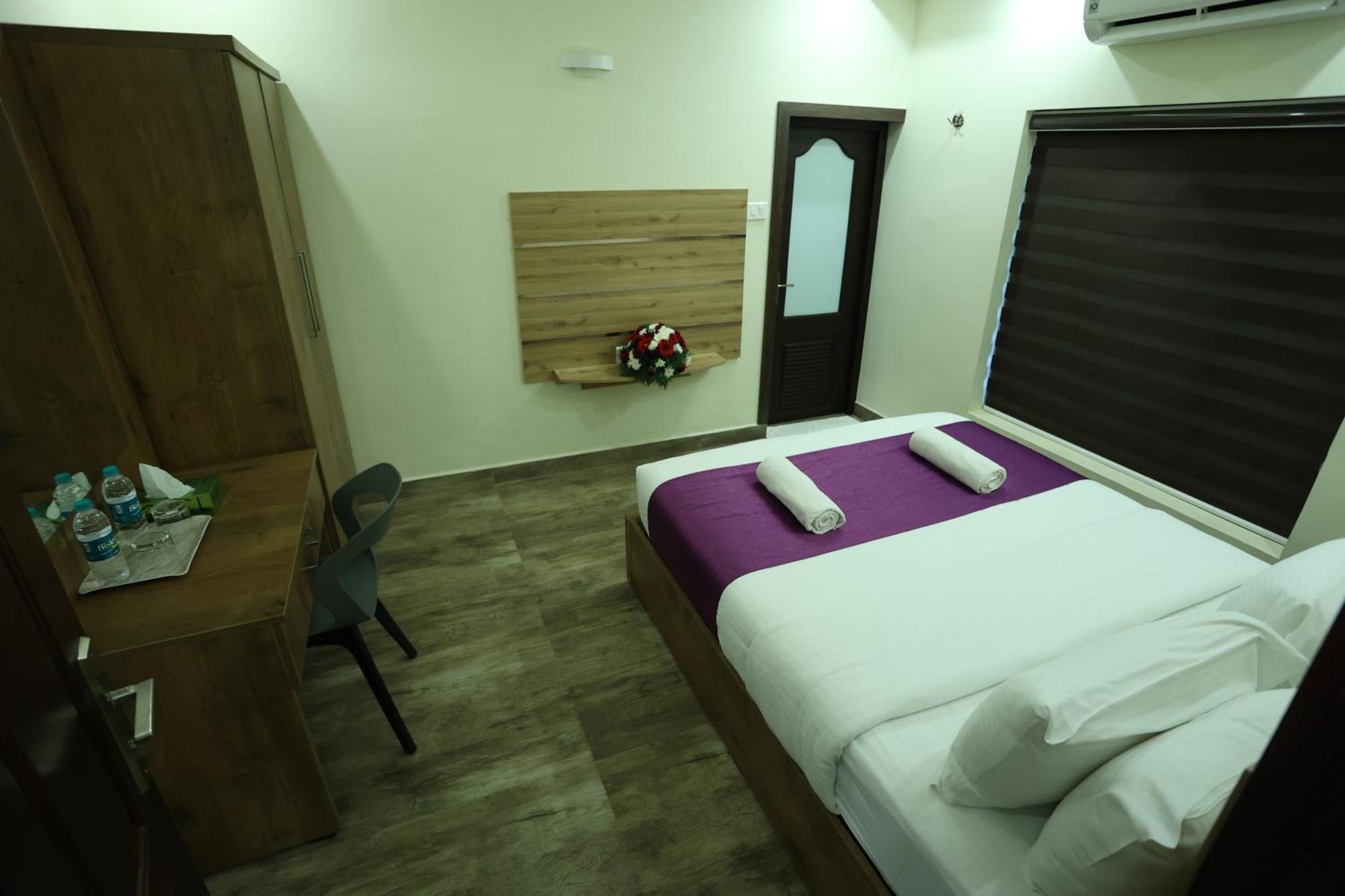Balaji Regency Kanhangad Kannangad 外观 照片