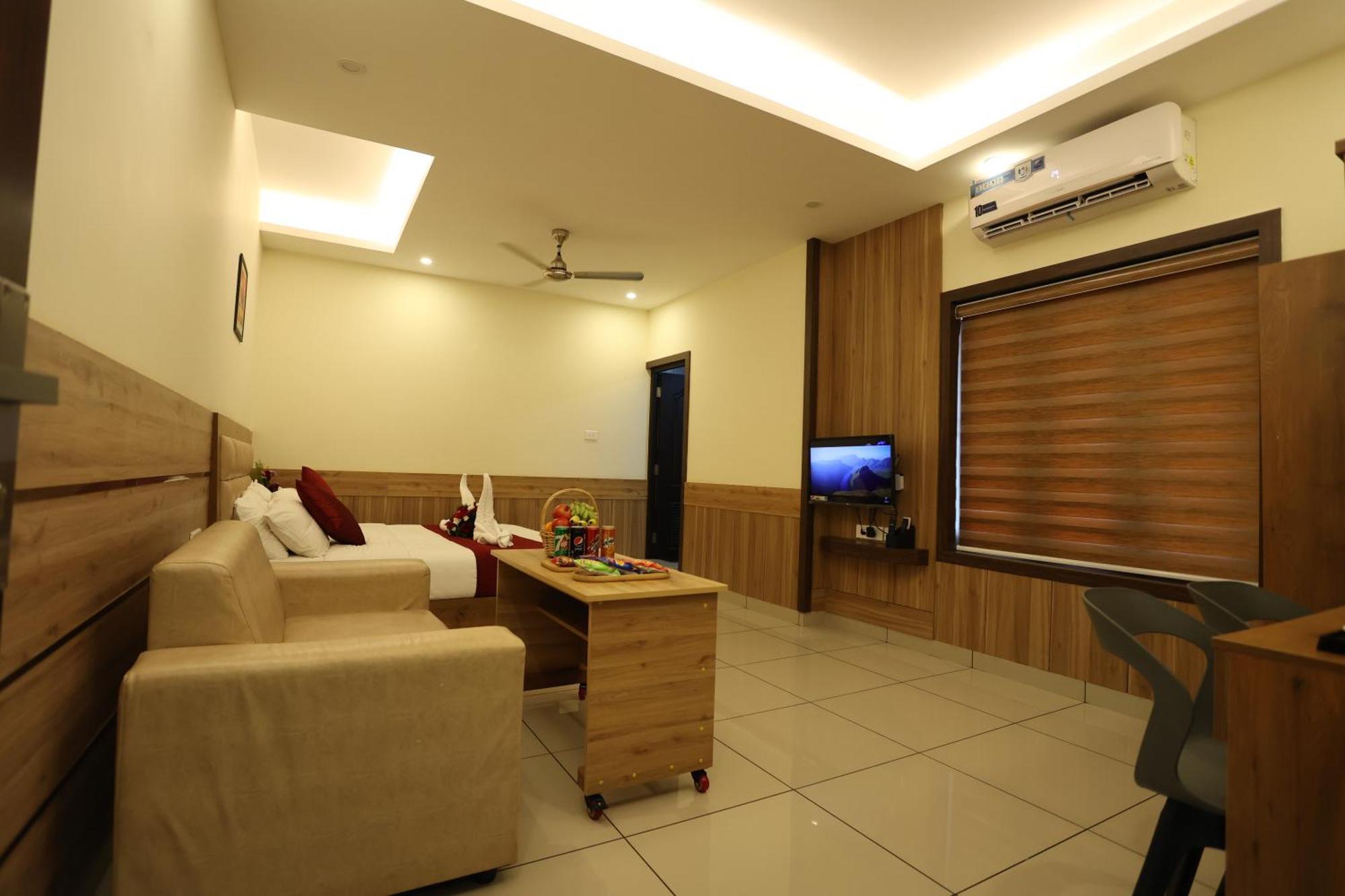 Balaji Regency Kanhangad Kannangad 外观 照片