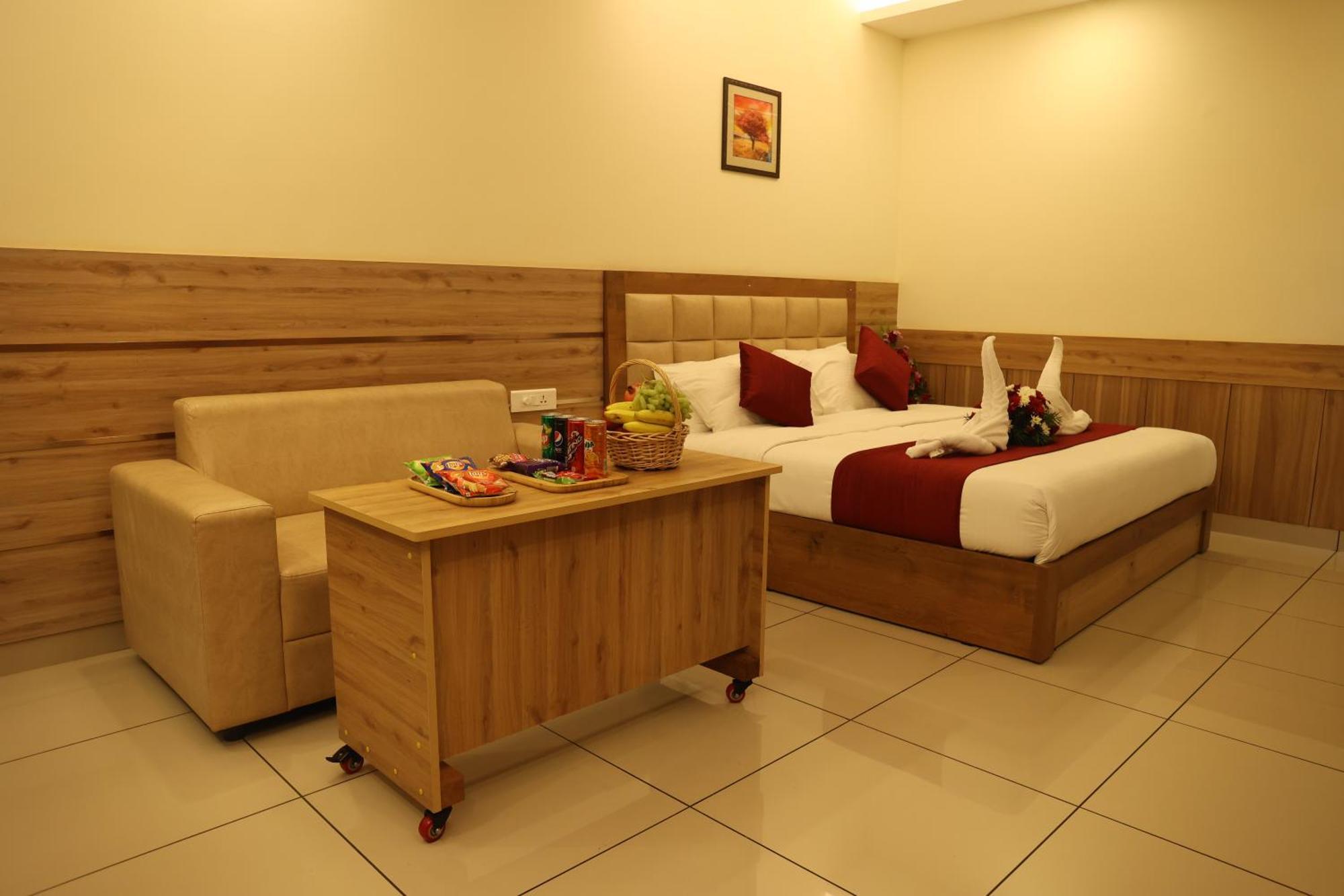 Balaji Regency Kanhangad Kannangad 外观 照片