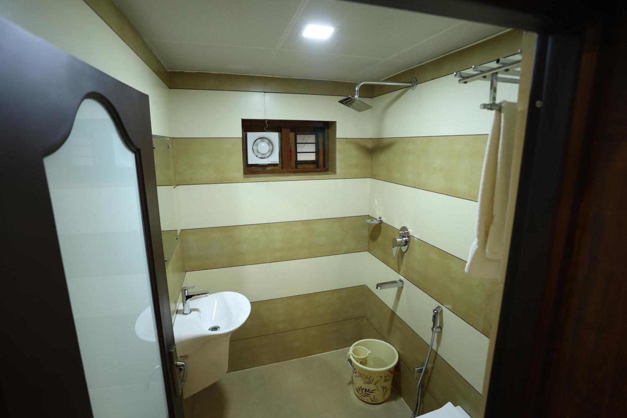 Balaji Regency Kanhangad Kannangad 外观 照片