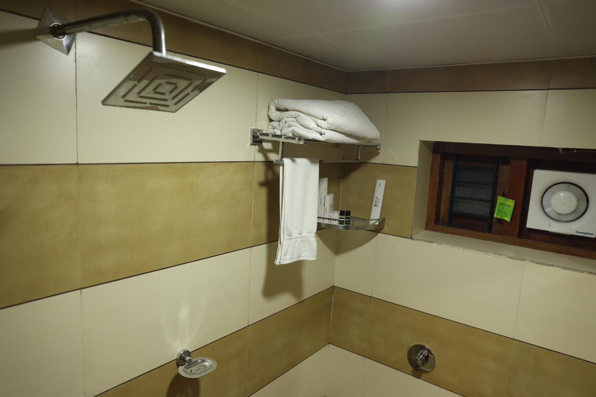 Balaji Regency Kanhangad Kannangad 外观 照片