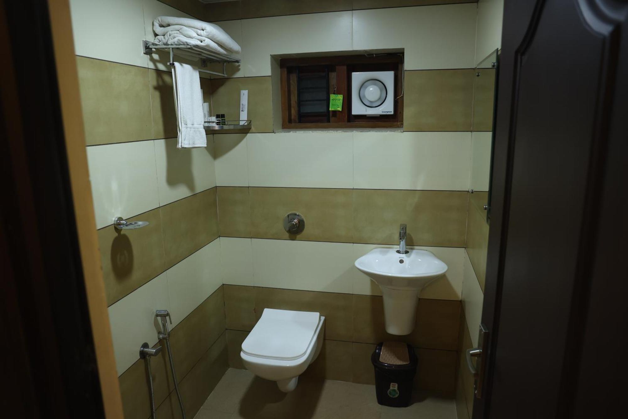 Balaji Regency Kanhangad Kannangad 外观 照片